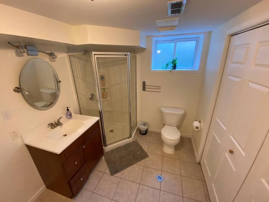 Kingston Comfort Hub Экстерьер фото
