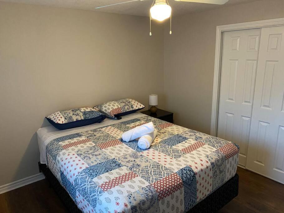 Kingston Comfort Hub Экстерьер фото